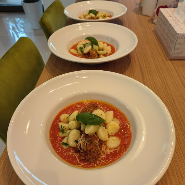 Ali Professional Chef -'s 10th gallery image