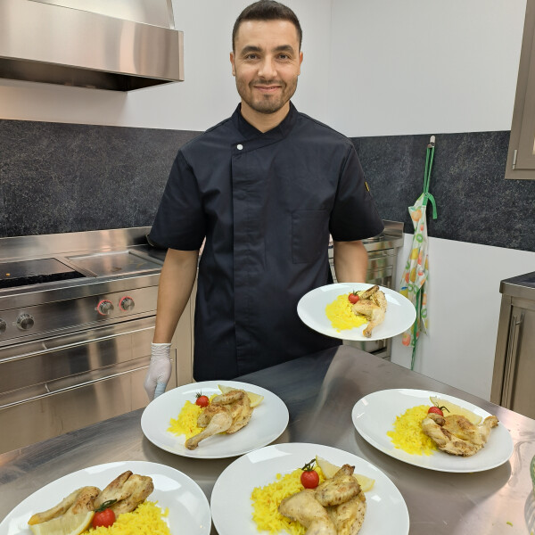 Ali Professional Chef -'s 12th gallery image