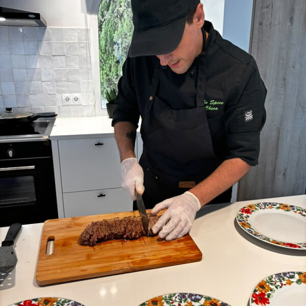 NV Chef V's 5th gallery image