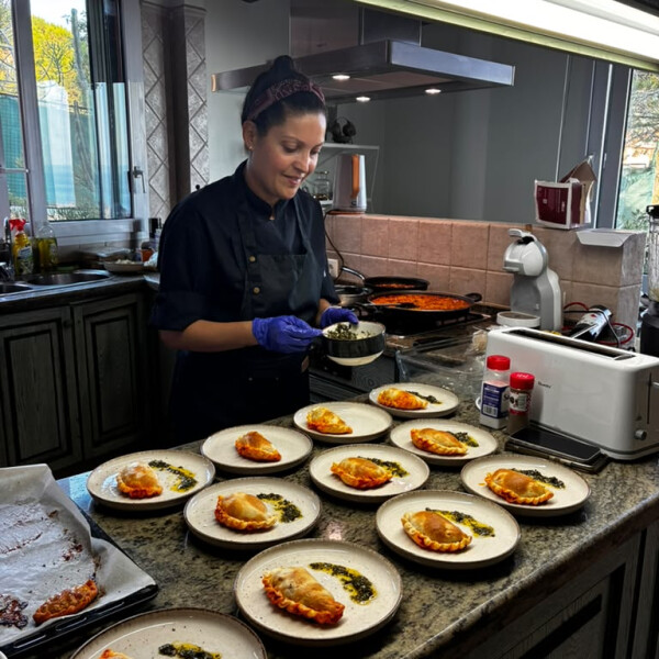 NV Chef V's 8th gallery image