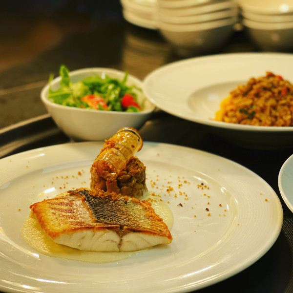 riccardo b's 7th gallery image