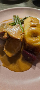 lee b's 2nd gallery image
