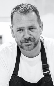 Chef Simon m