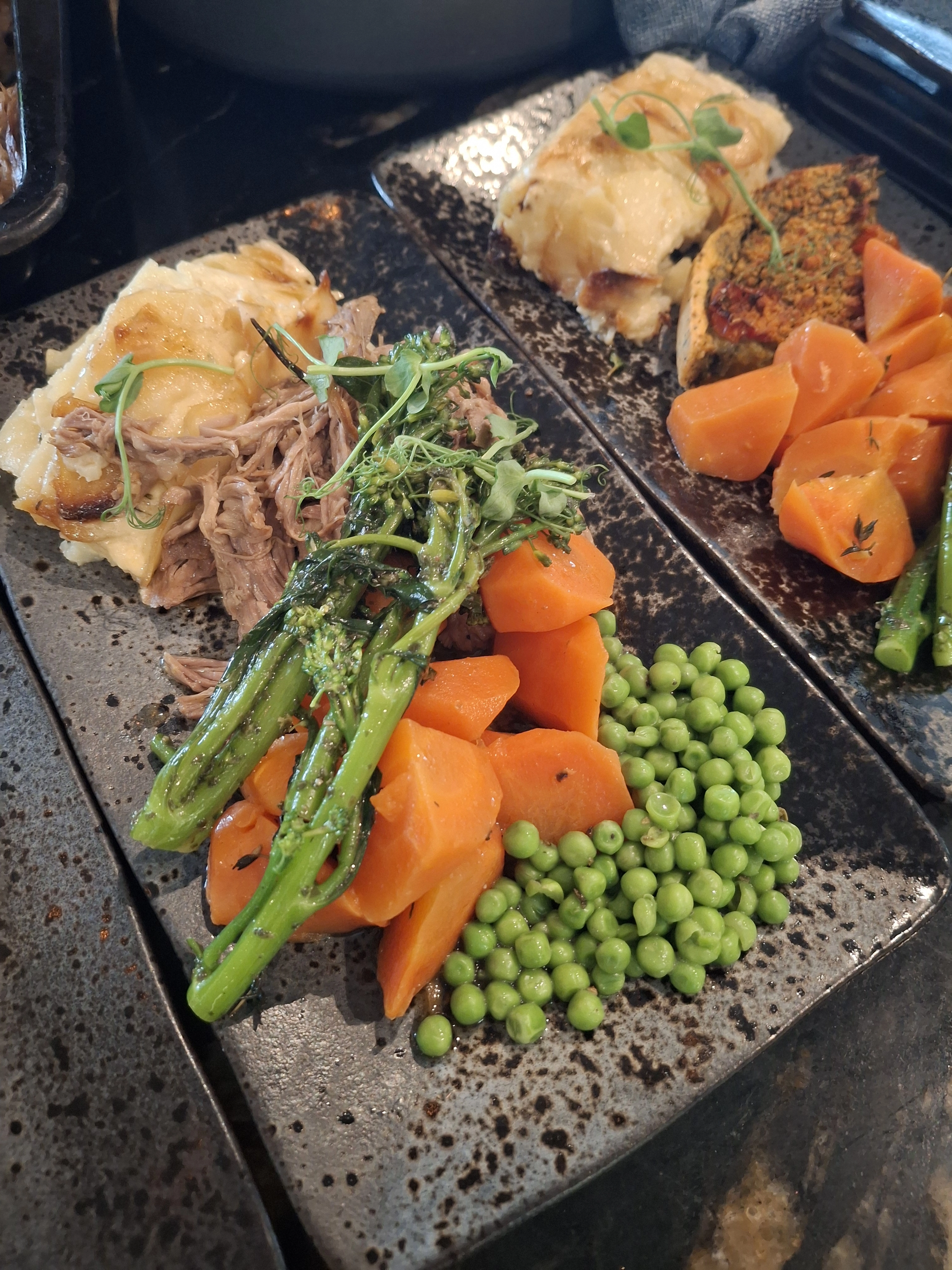 Deluxe Dinner Party