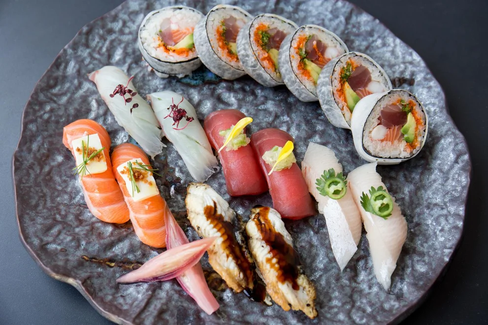 Sushi Party & Rolls
