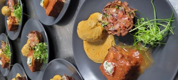 Chef Manpreet Singh A's Kashmiri Waazwaan menu image