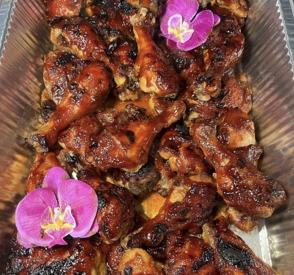 Chef Louise S's Beach BBQ 🍗 menu image