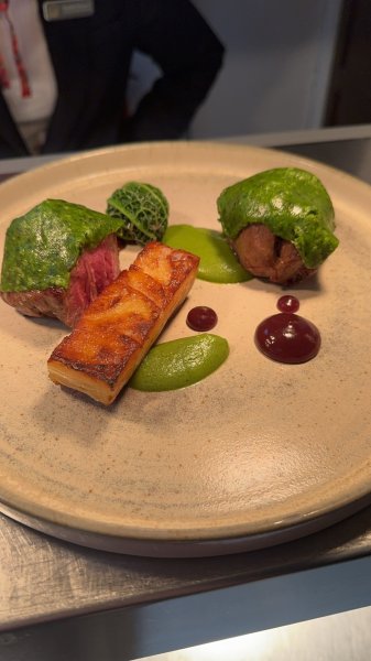Chef Oliver K's 3 Course Delux menu image