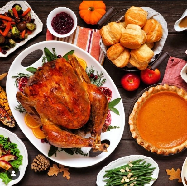 Chef Omar K's A Very Merry Christmas 🎄 menu image