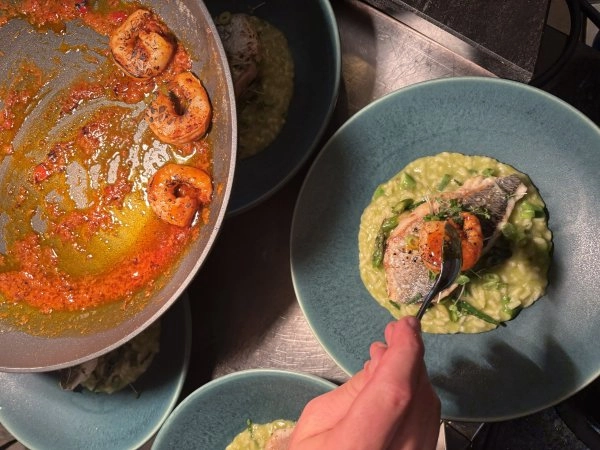 Chef Oliver K's Three Course - Standard menu image