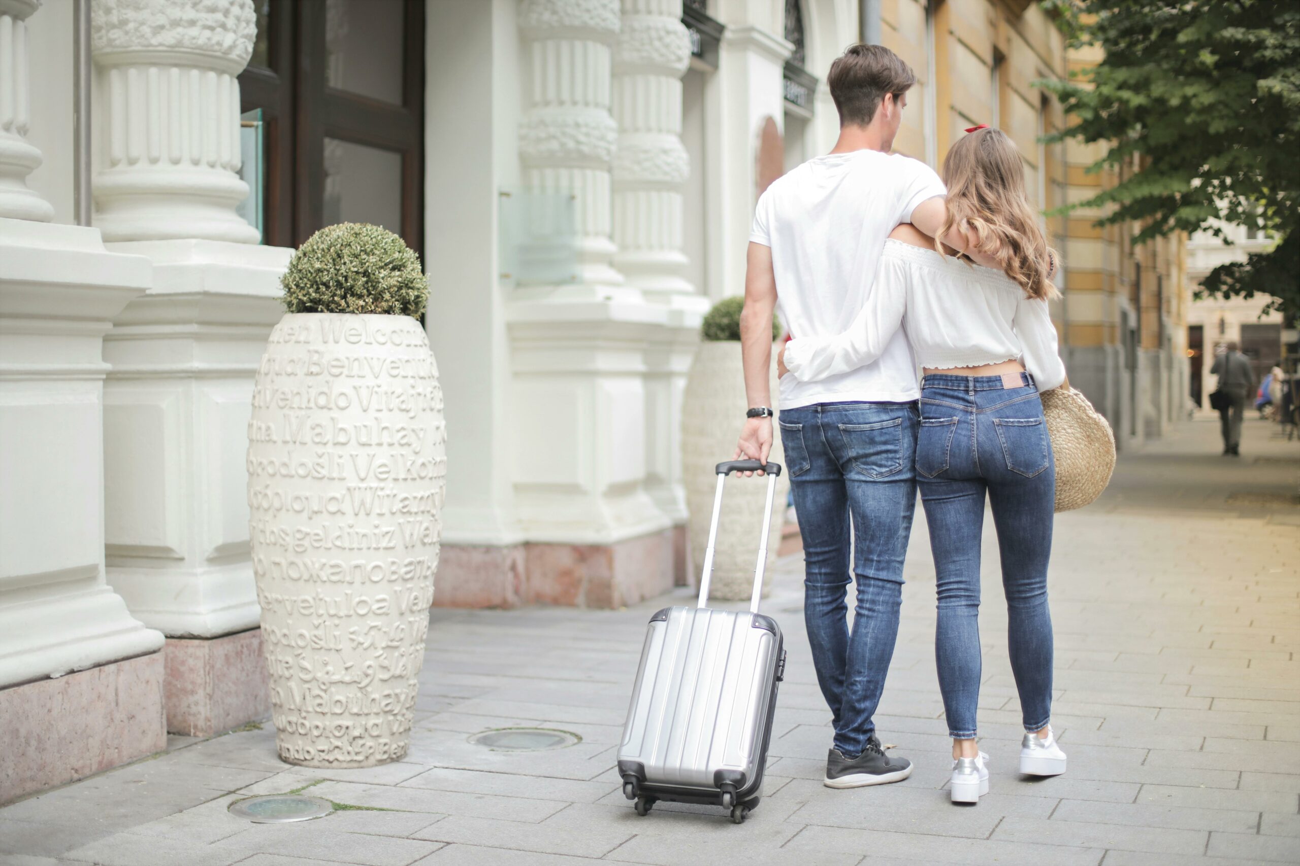 Top 5 Romantic Things to Do In Woking With Your Partner