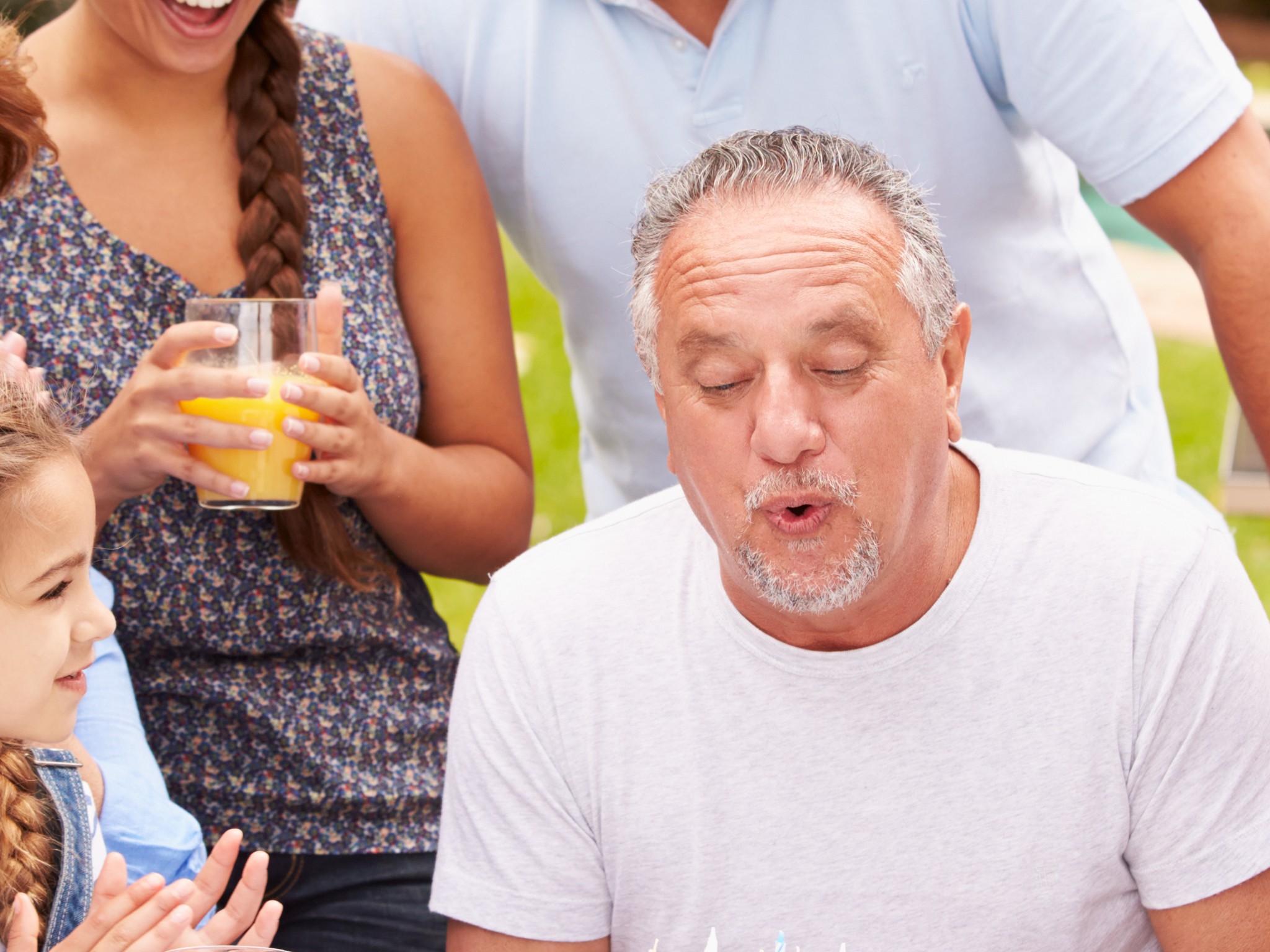 Outdoor Party Ideas for a 40th Birthday &#8211; Paint and Sip Parties, Live Bands, Afternoon Tea &#038; More!