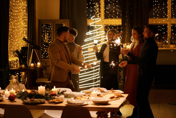 Savour the Holidays: 5 Christmas Dinner Venues in Cambridge